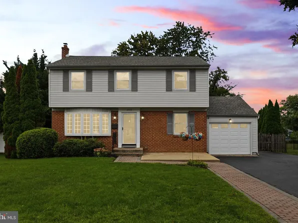 243 Crestview Rd, Hatboro, PA 19040