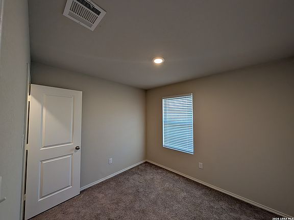 4th image of 10219 Robbins Creek