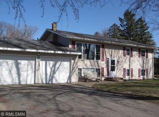 501 7th St SW, Little Falls, MN 56345