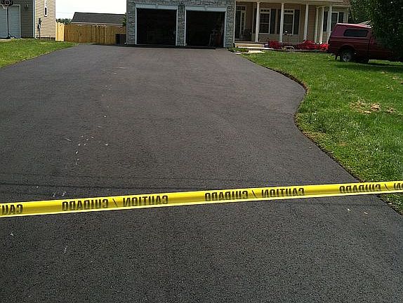 4th image of 1006 Julian Dr