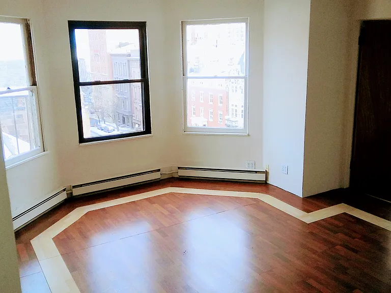 The Winona — Photo 3