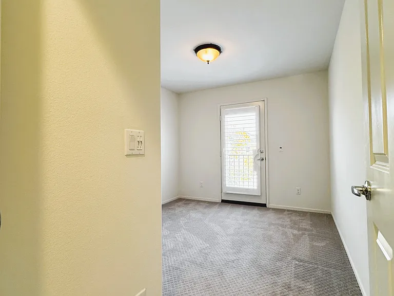 35309 Kinsky Way — Photo 52