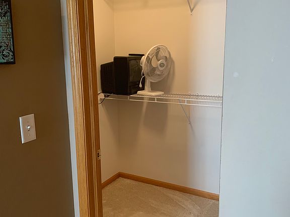 3rd floor walk-in closet