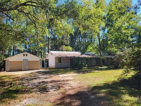 60454 N Tranquility Rd, Lacombe, LA 70445