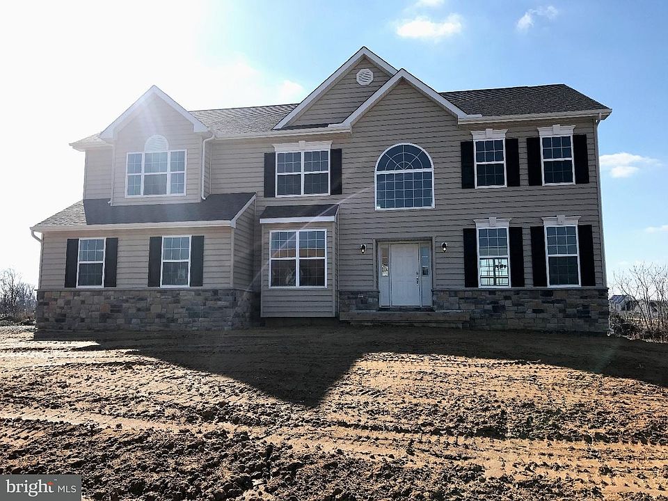2nd image of 632 Ravenglass Dr