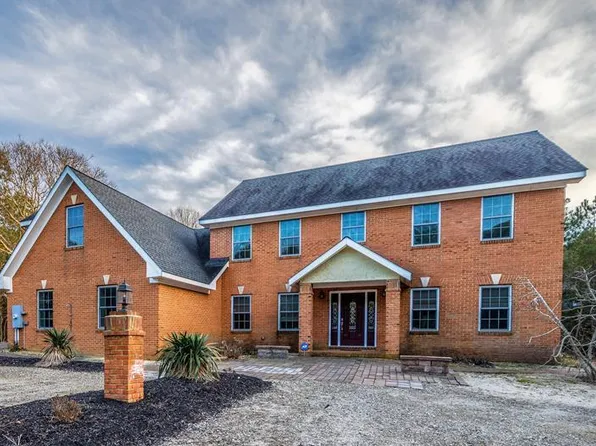 2086 Bay Dunes Chase, Cape Charles, VA 23310