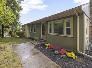 10 Selkirk Rd, Arlington, MA 02476