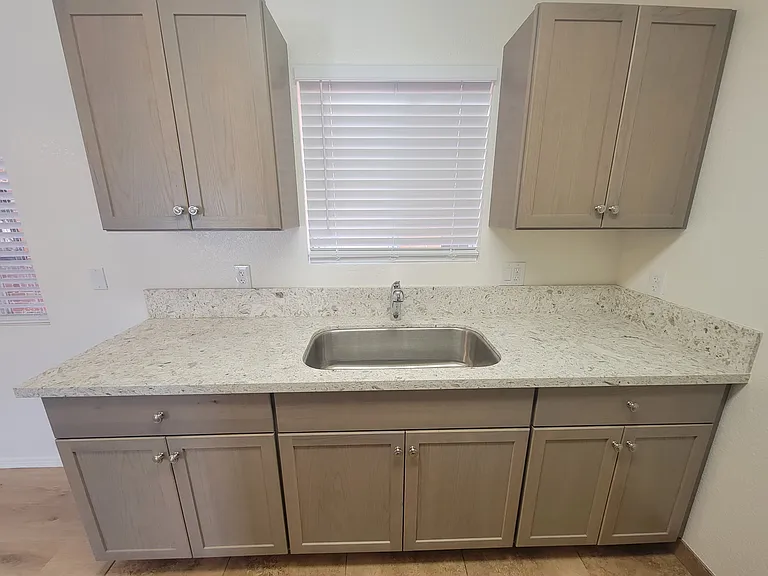 4025 Oakwood Ave #2 — Photo 5