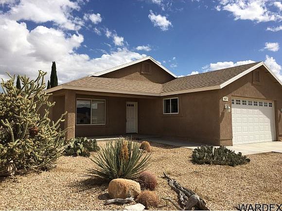 1st image of 7891 E Larkspur Dr