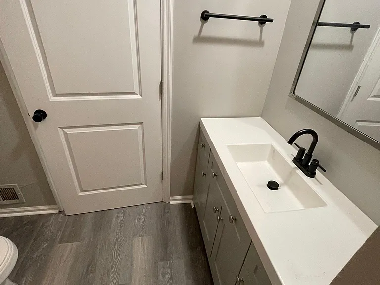 6243 Holiday Blvd — Photo 7