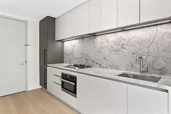 Rented by BLU Real Estate | media 28