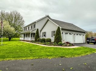4140 County Line Rd, Macedon, NY 14502