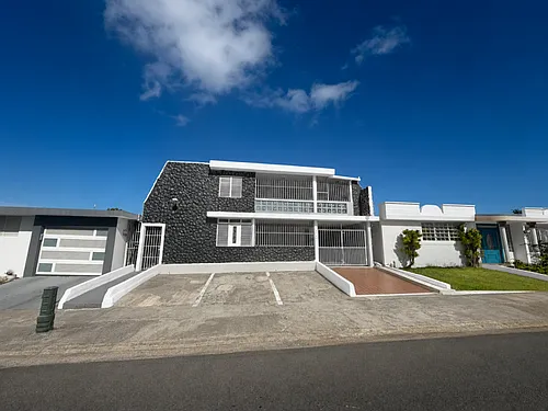 University Garden H-11 Calle Bambu Apt B Photo 1 University Garden H-11 Calle Bambu Apt B Photo 1