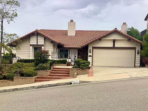 16117 Glencove Dr Photo 1