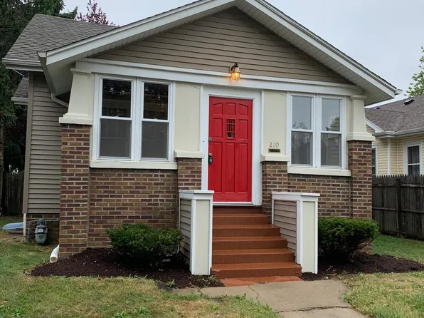 210 Washington Park, Waukegan, IL 60085