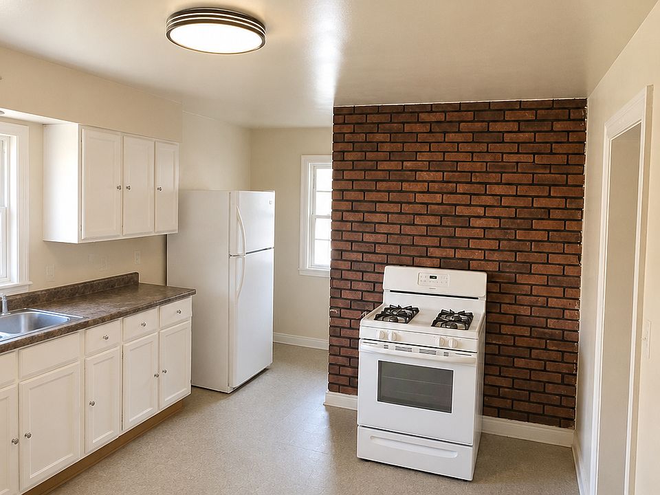1st image of 3808 Washington St #2