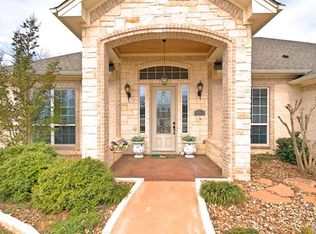 8601 Claremont Dr, Granbury, TX 76049