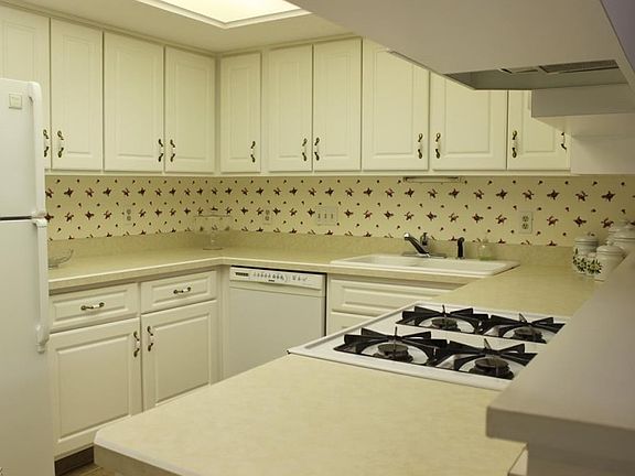 4th image of 7441 Mill Race Ln Unit 45-103