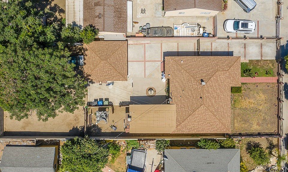 1st image of 9945 El Dorado Ave
