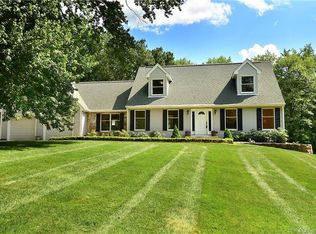 87 Isinglass Hill Rd, Portland, CT 06480