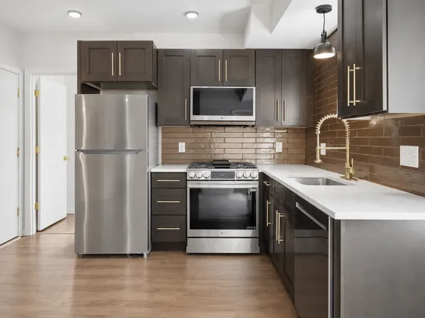 9 Del Lin Dr APT 106, Saint Louis, MO 63105