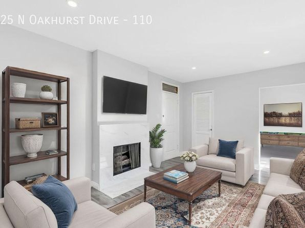 425 N Oakhurst Dr APT 212