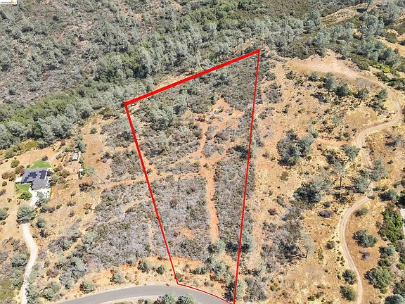 3rd image of 4462 Fremonts Loop