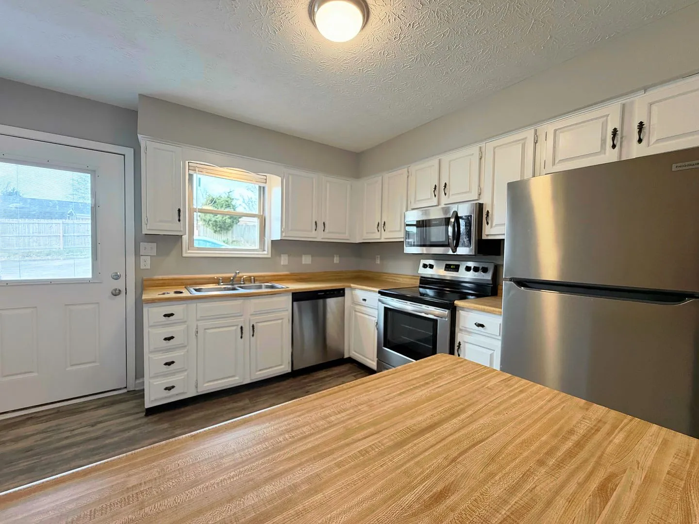 1022 Brandy Lane — Photo 3