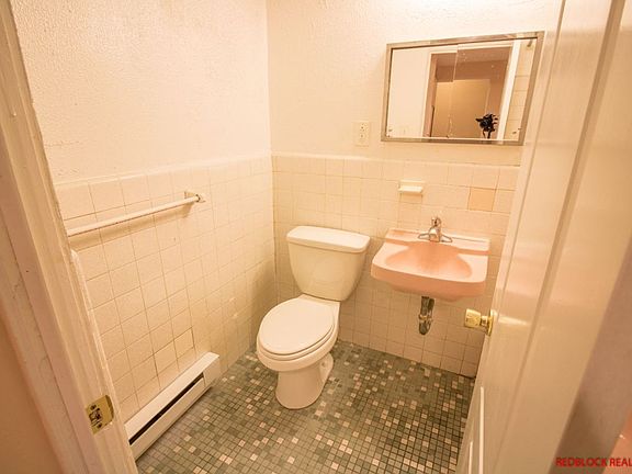 5th image of 6935 N 15th St #F2-eff