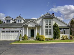 14 Winding Way, Trumbull, CT 06611