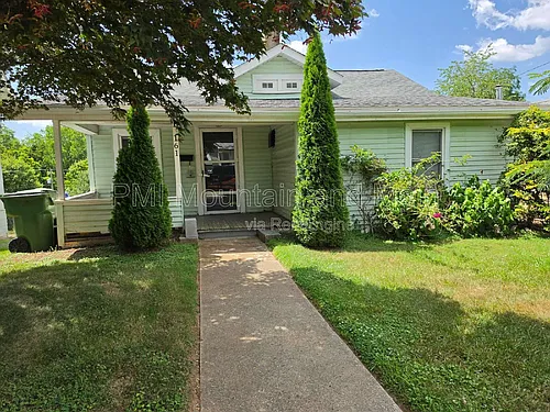 161 Logan Ave Photo 1