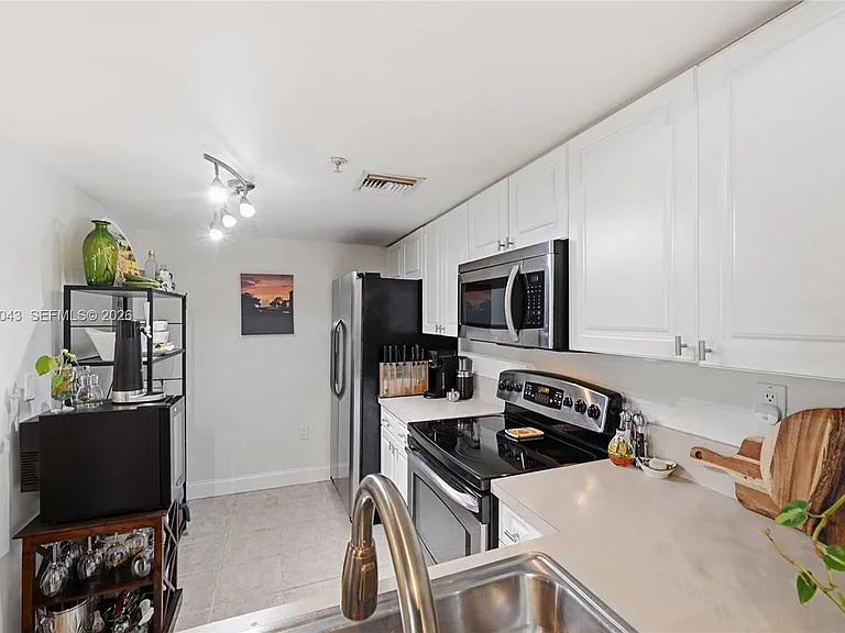 520 SE 5th Ave #3403 — Photo 7