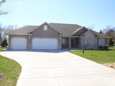W125S9580 Weatherwood Cir, Muskego, WI, 53150