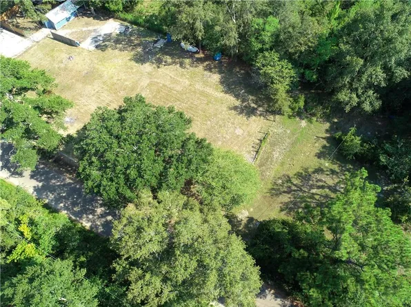 29206 Chene Dr, Lacombe, LA 70445