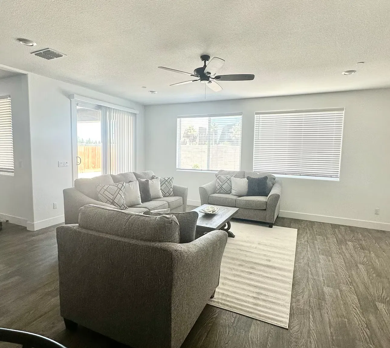 2437 Explorador Dr — Photo 4