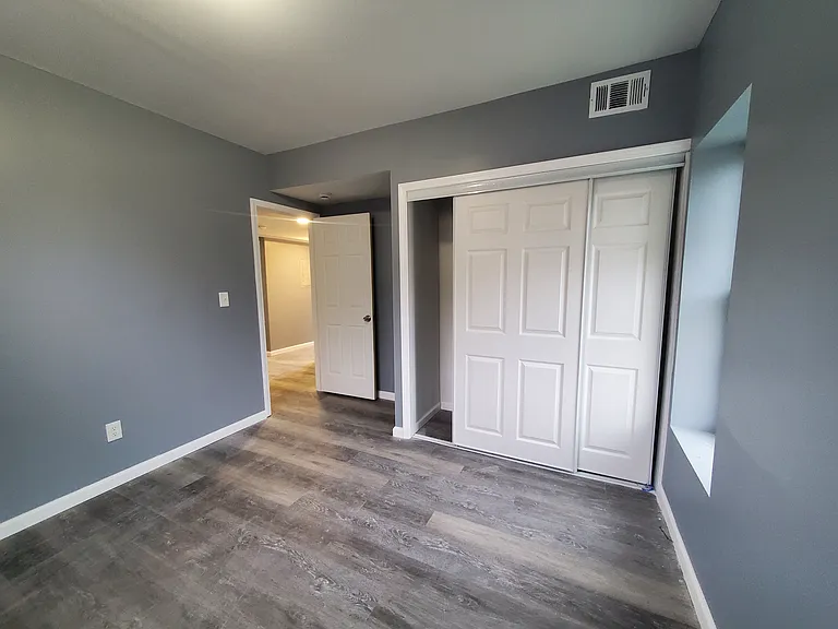 5564 Hebert St #2F — Photo 12