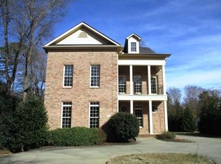 316 Club Terrace Dr, Spartanburg, SC 29302