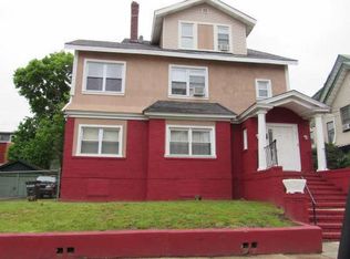 271-273 Osborne Ter, Newark, NJ 07112