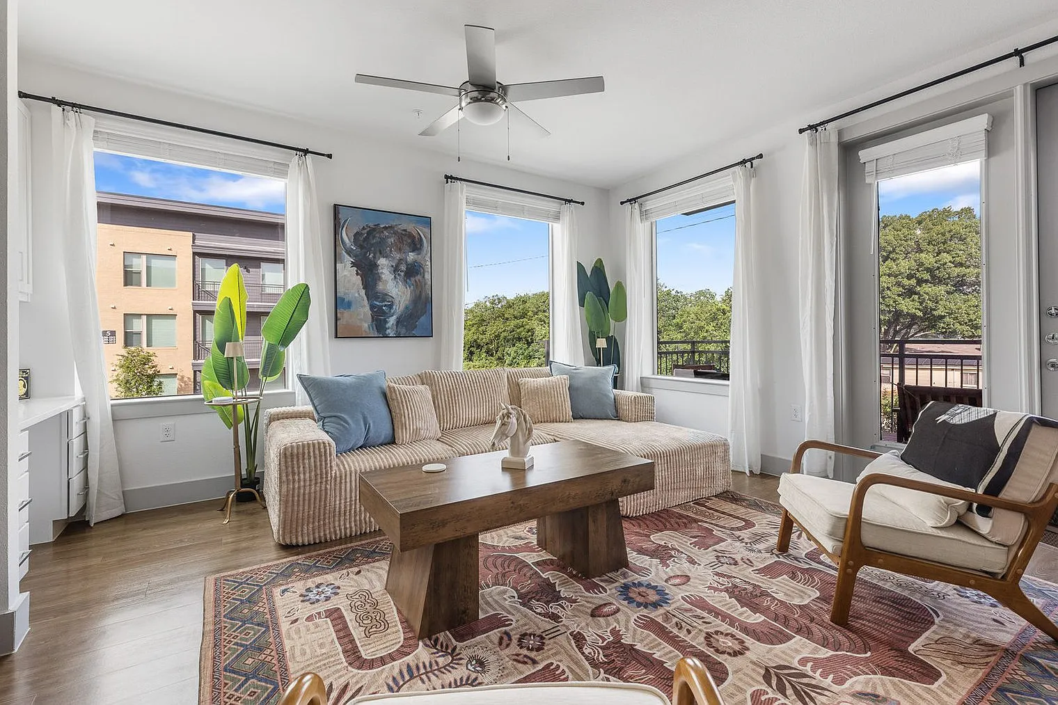 2 bed, 2.0 bath, 1108 sqft, $4,616 — Photo 1