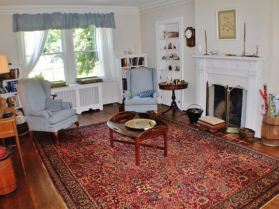 5th image of 4257 Fort Ave