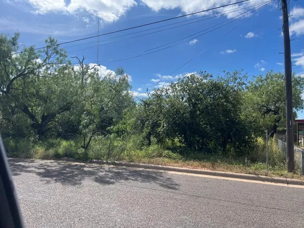 13 E 28th St #4, San Angelo, TX 76903