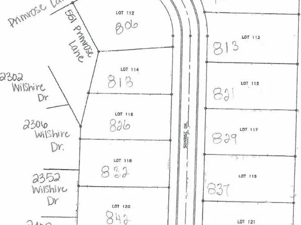 806 Sunrise Dr #112, Frankfort, IN 46041