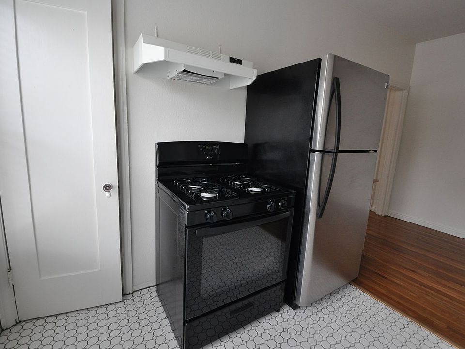 1st image of 3615 W Clark Ave #18650877