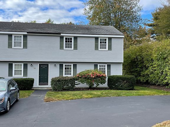 2nd image of 27 Collins Rd #D