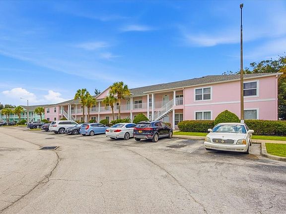 3rd image of 3157 SUN LAKE COURT #B