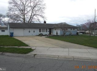 6 Augusta Dr, Newark, DE 19713