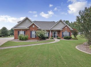 219 Sunrise Ct, Alabaster, AL 35007