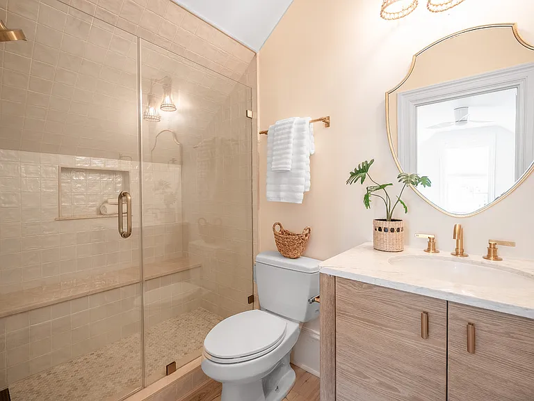 108 Live Oak Dr — Photo 23