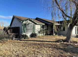 166 Rosecrest Dr, Fernley, NV
