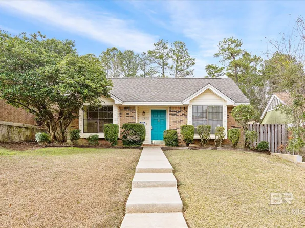 5732 Green Tree Rd, Mobile, AL 36609